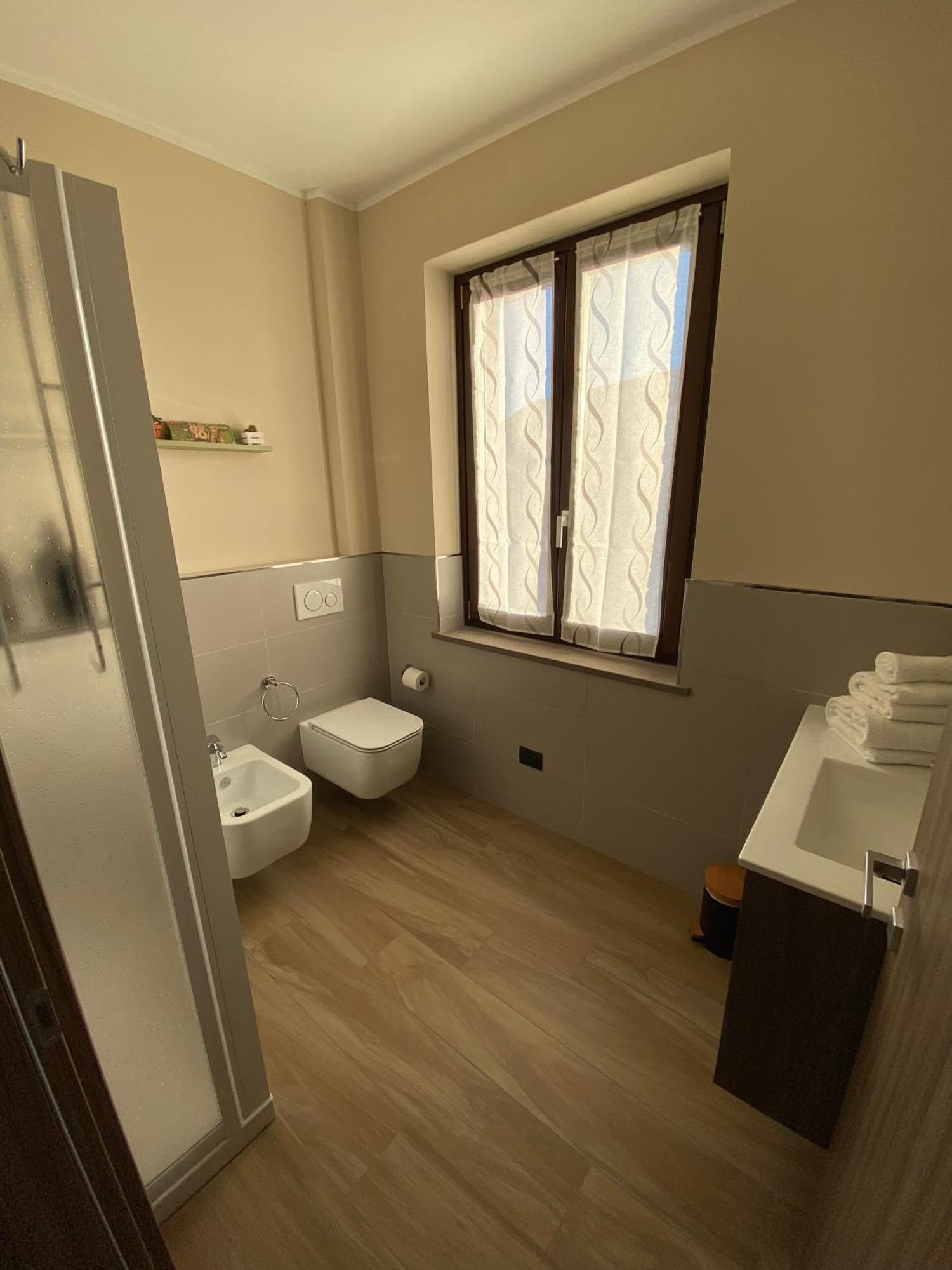 Casa Rubbo - Appartamento In Collina 'Monviso' 阿尔巴 外观 照片